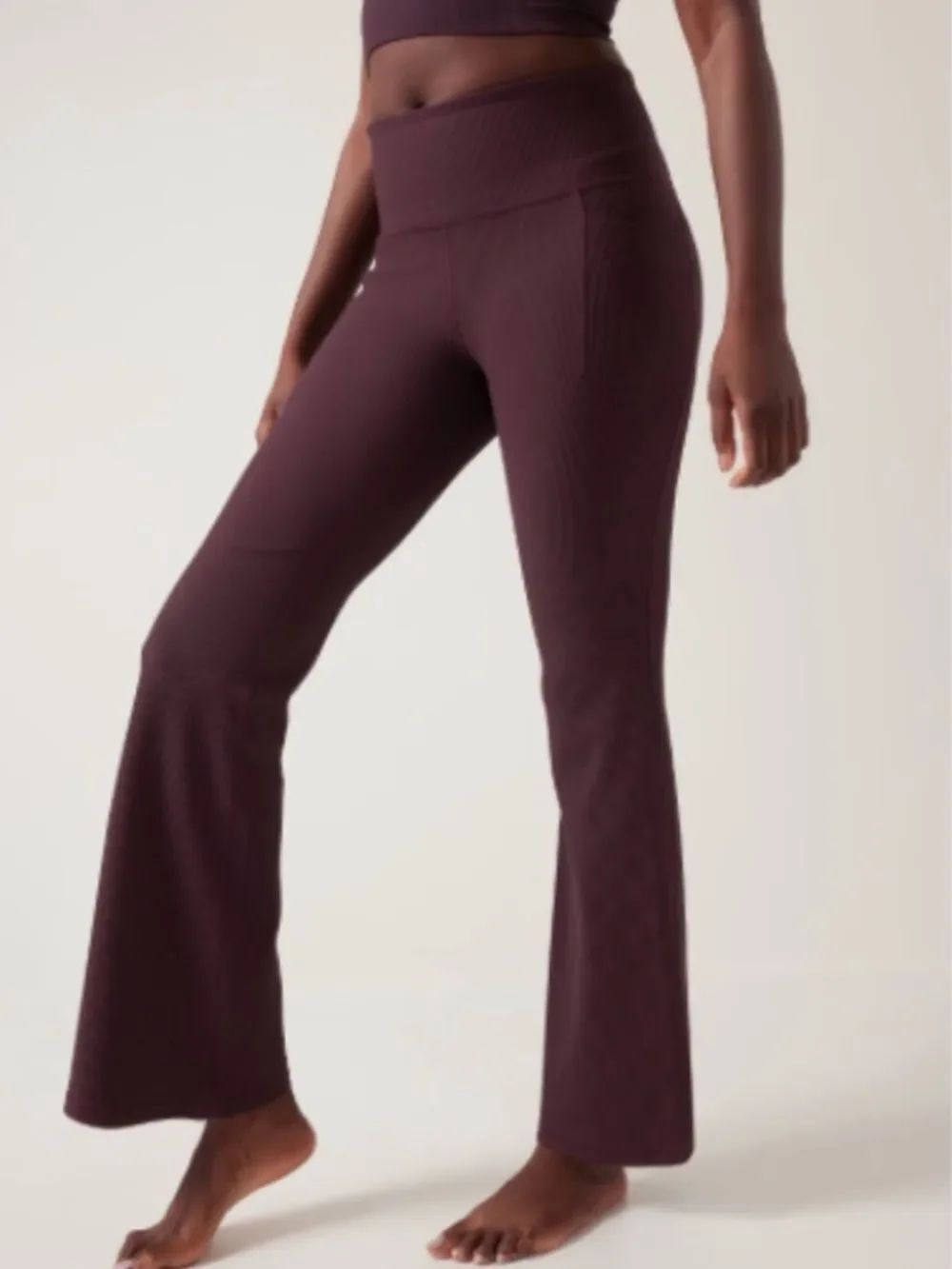 Athleta Salutation Stash Rib Flare Pant Burgundy Purple Womens Large Tall
